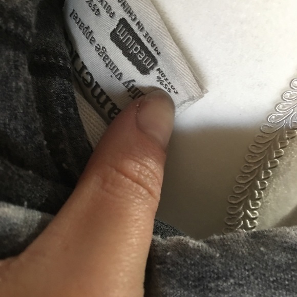 🦋Bar sweatshirt - Picture 4 of 4